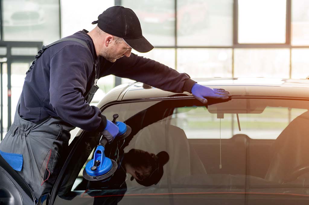 mobile Chevy car glass repair & replacement